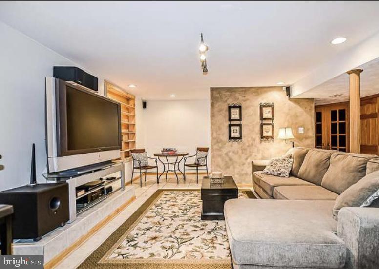 6207 Edmonds Ct, Midland, VA 22728 House Rental in Midland, VA