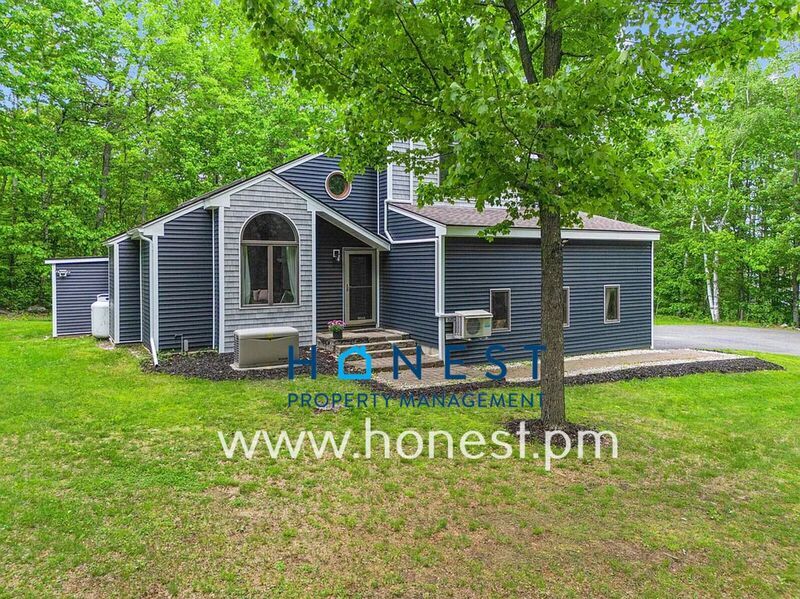 Foto principal - 1180 West Rd