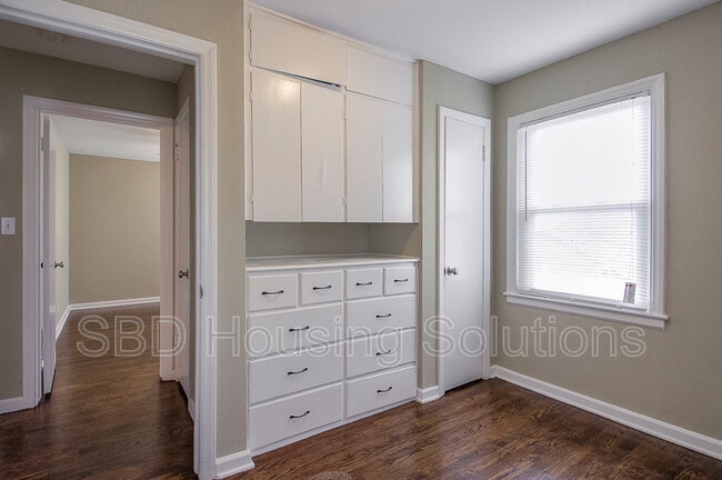 Foto del edificio - 602 N Lakeview Ave