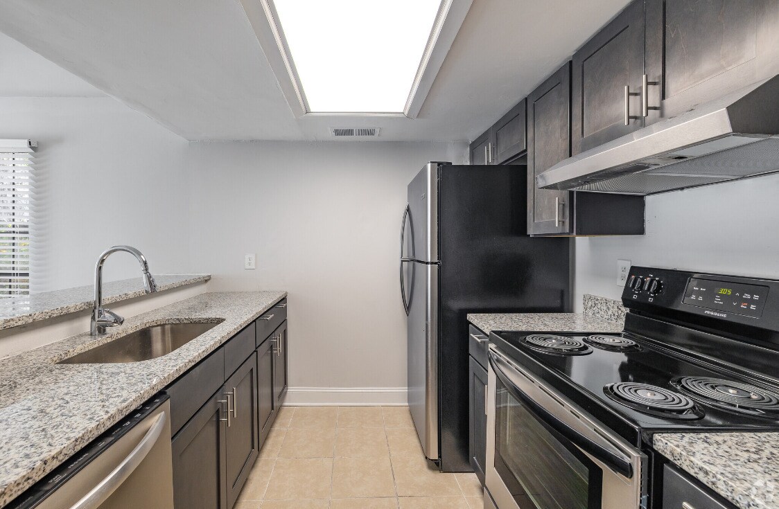 Foto principal - Royal Dutch Townhomes