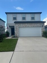 Building Photo - 38403 Honey Suckle Dr