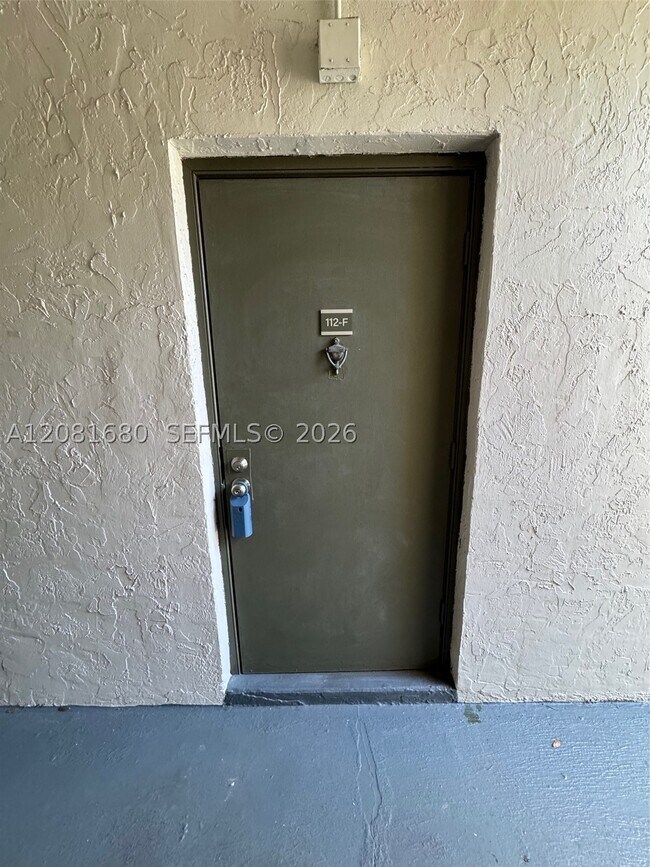 Building Photo - 7921 SW 104th St