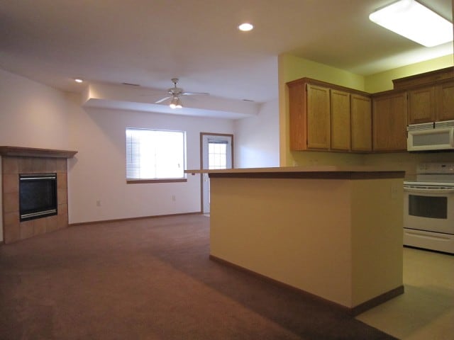 Building Photo - 3326 Leopold Way
