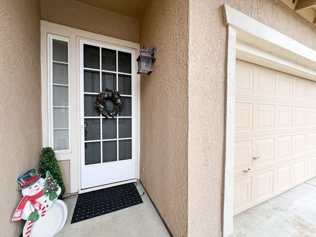 Building Photo - Cozy Single Story Home