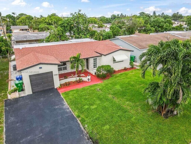 Foto del edificio - 7753 Coral Blvd