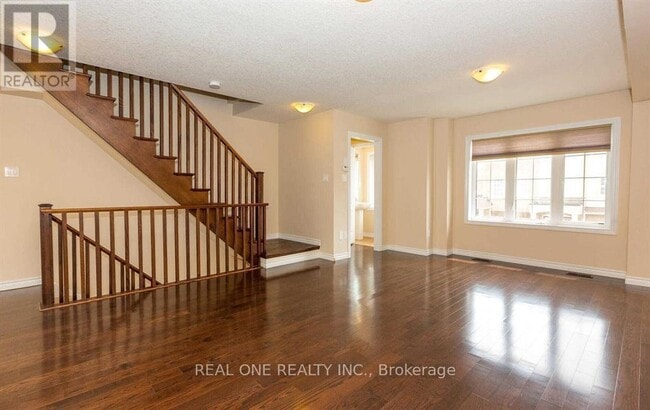 Building Photo - 16 Dorchester Ter