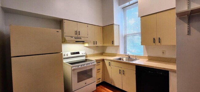 Foto del edificio - 2419 S 10th St