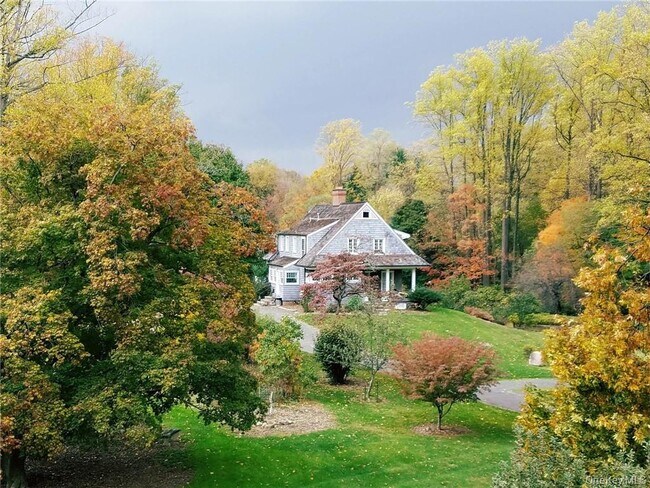 Foto del edificio - 95 Rockland Rd