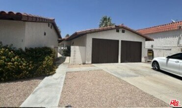 Building Photo - 74430 Driftwood Dr