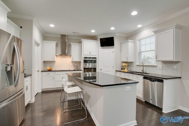 Foto del edificio - 15133 Lakeside Trail SW