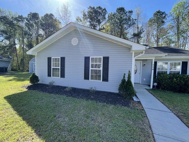 Building Photo - 448 Waccamaw Pines Dr