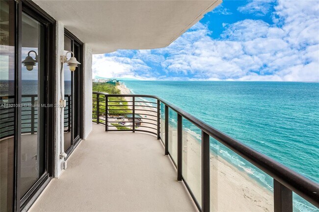 Foto del edificio - 250 S Ocean Blvd