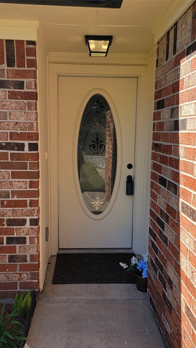 Foto del edificio - 115 N Shirley St