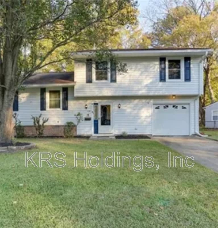 Primary Photo - 826 Olive Dr