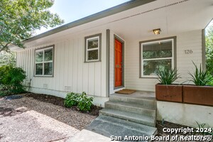 Building Photo - 126 Irvington Dr
