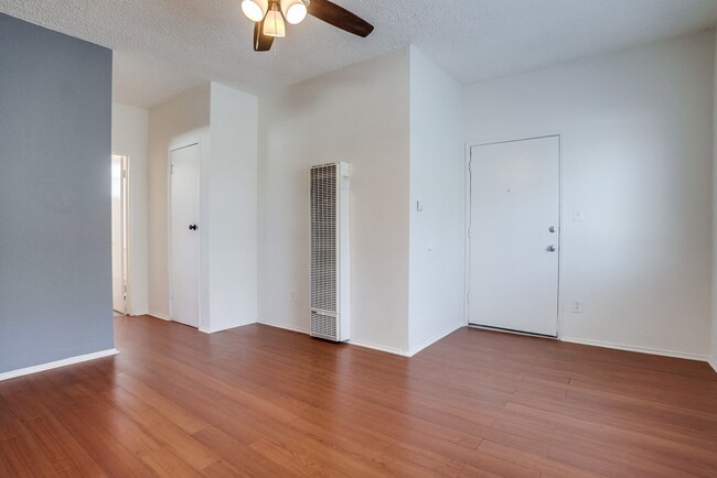 Building Photo - 1741 W 120th St