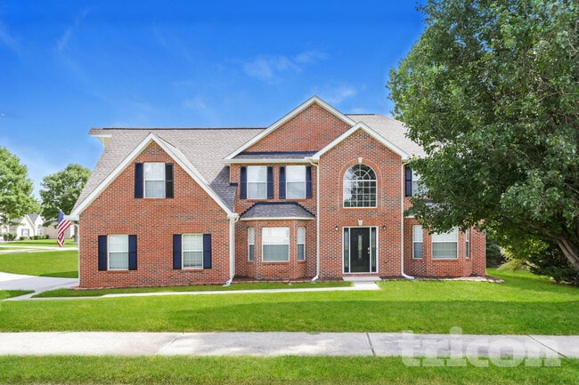 Building Photo - 232 Ermines Way