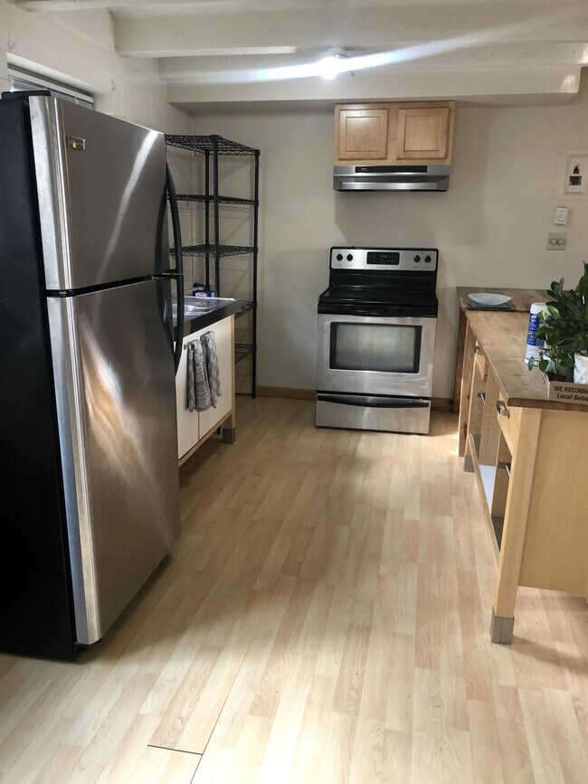 Foto del edificio - 2860 W 32nd Ave