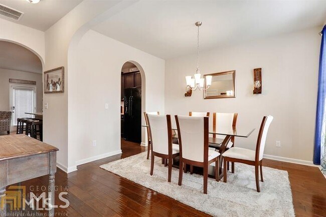Foto del edificio - 357 Lossie Ln