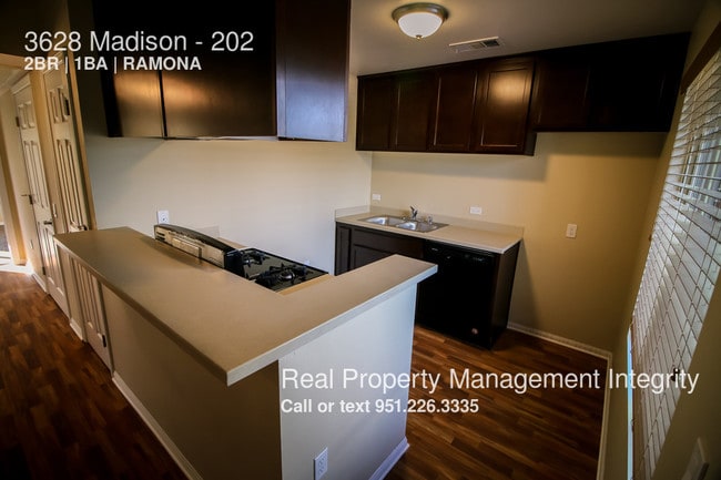 Building Photo - 3628 Madison St