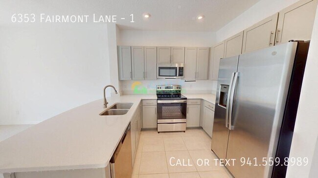 Foto del edificio - 6353 Fairmont Ln