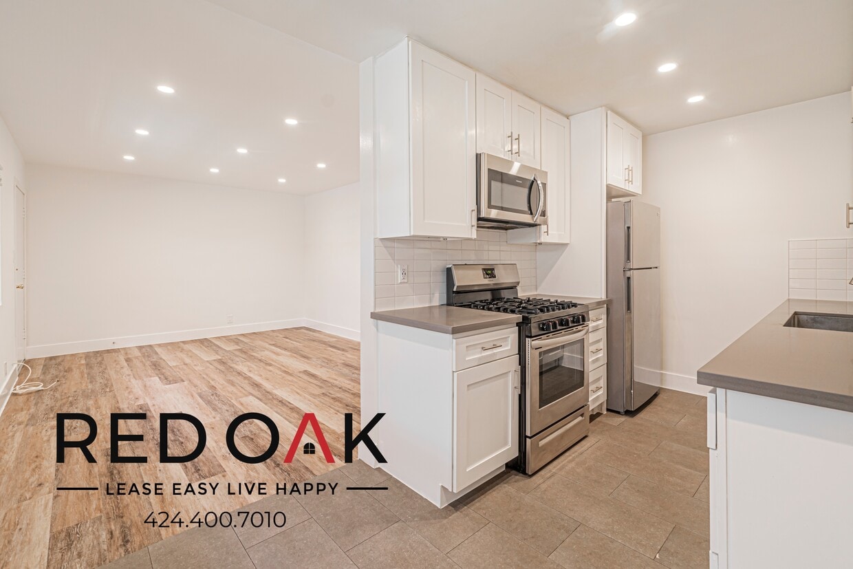 Foto principal - 1841 S Manhattan Pl