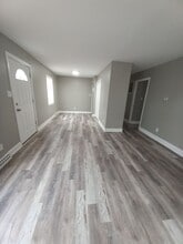 Building Photo - 2073 Williams St