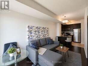 Building Photo - 385 Prince of Wales Dr