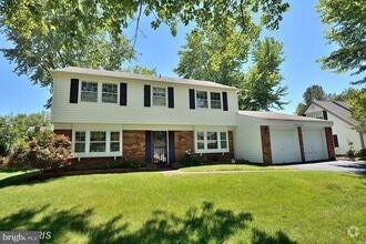 Building Photo - 4319 Pergate Ln