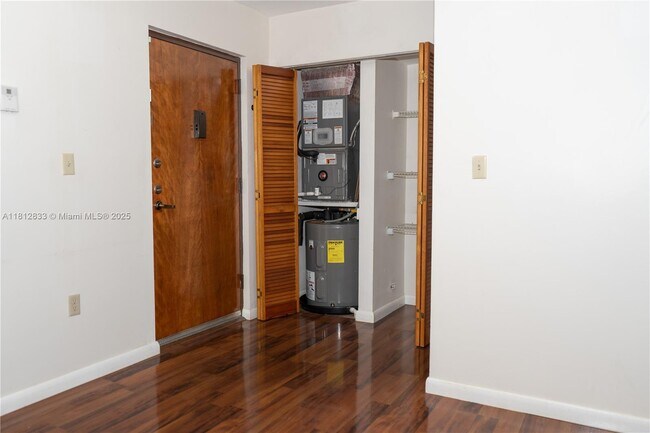 Foto del edificio - 9140 SW 123rd Ct
