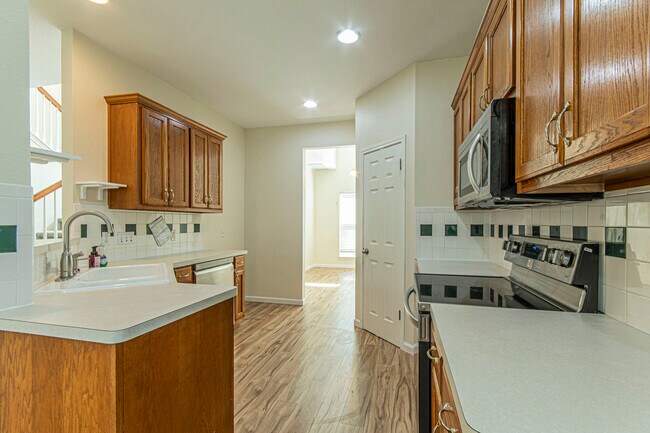Foto del edificio - 2208 Portwood Bend Cove