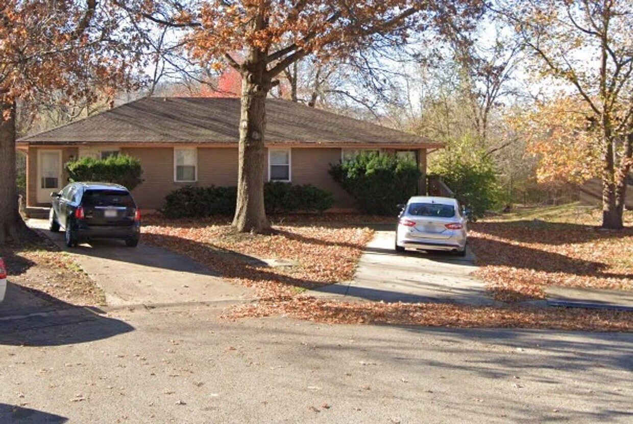 Foto principal - 11416 E 27th Terrace S