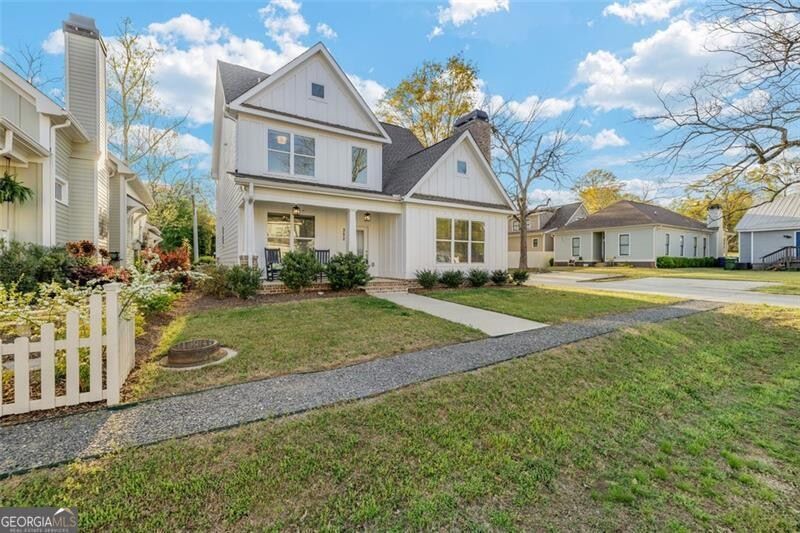 Foto principal - 352 Davis St