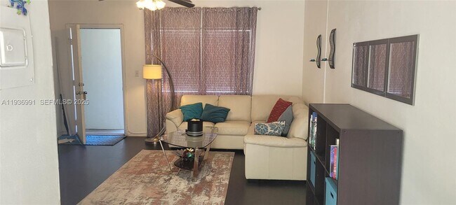 Foto del edificio - 609 NE 13th Ave