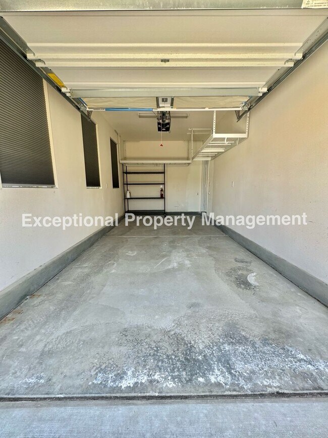 Foto del edificio - 5596 Turley Wy