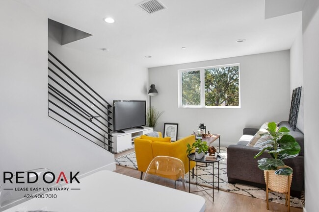 Foto del edificio - 4444 S Slauson Ave