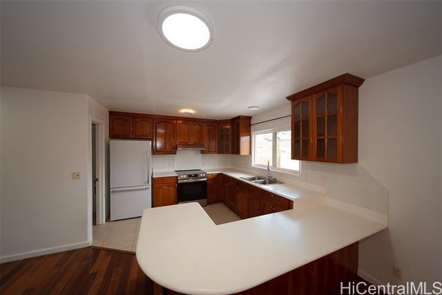 Building Photo - 99-060 Nalopaka Pl