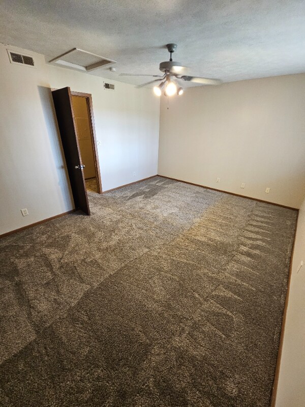 Foto del edificio - 1800 Knox St