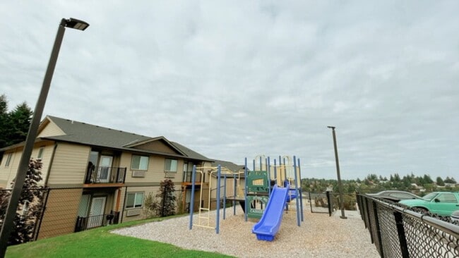 Interior Photo - The Summit @ Red Leaf