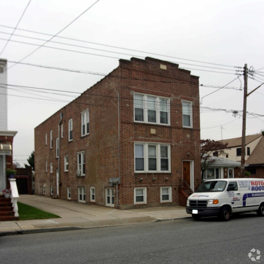 Primary Photo - 1618 E 91st St