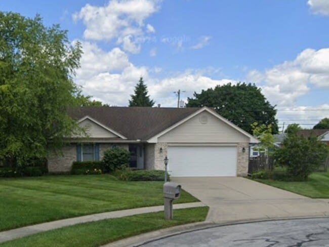 Building Photo - 3-bedroom 2 Full Bath Ranch Home