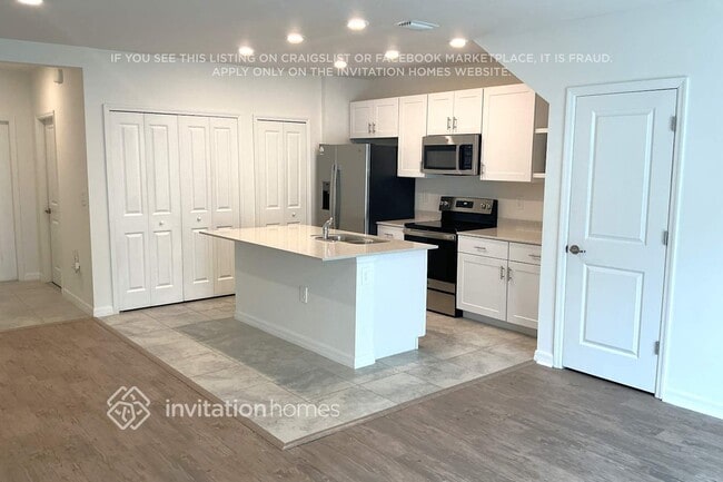 Building Photo - 10423 Bradmore Rd
