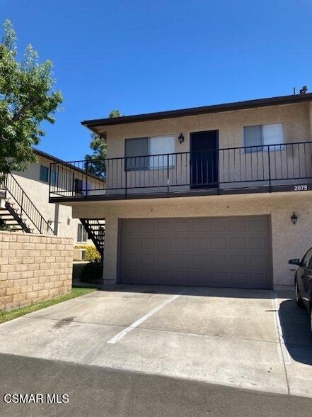 Building Photo - 2075 N Avenida Vista Del Monte