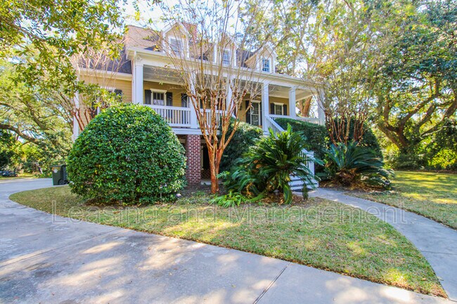 Foto del edificio - 1666 Back Creek Rd