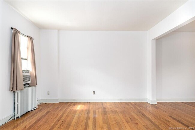 Foto del edificio - 16 4th St