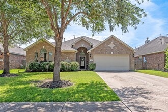Building Photo - 119 Emerald Loch Ln