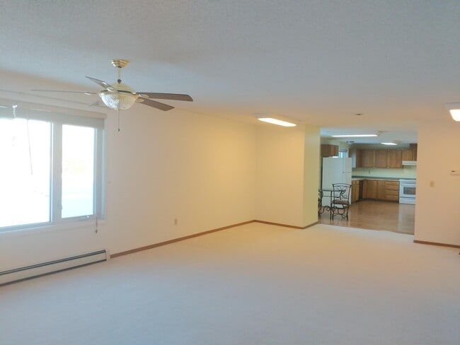 Foto del edificio - 2441 Hill Rd