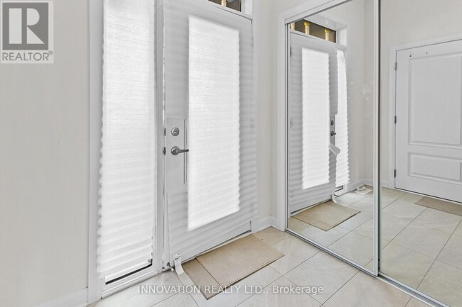 Building Photo - 322 Gisborne Pl