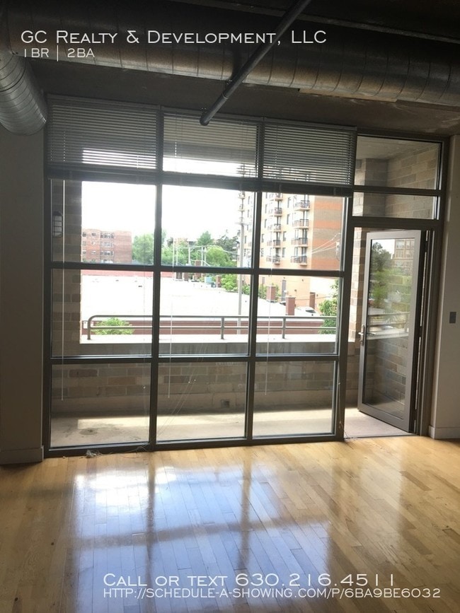 10 S Dunton Ave Unit 204, Arlington Heights, IL 60005 Apartment for