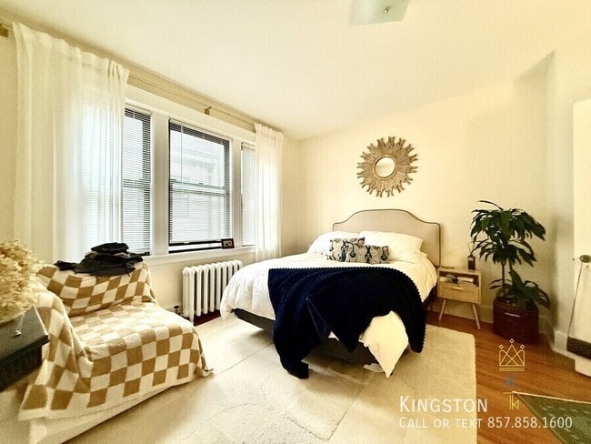 Photo - 124 Babcock St Apartment